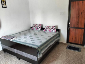 Prashar Home Stay